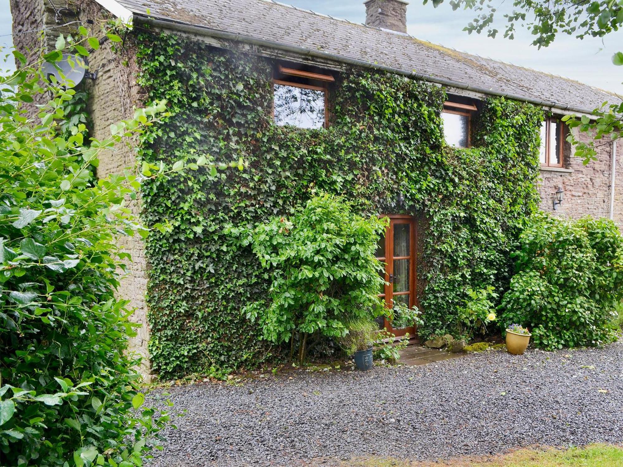 Greig House Farm Villa Llangattock Lingoed Exterior photo